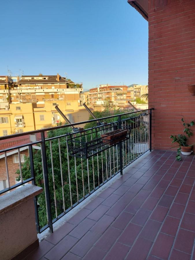 12Min Da Roma Centro Stanza Grande E Luminosa Hotel Ciampino Luaran gambar